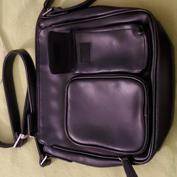 Koltov Black Adjustable Purse - Picture 7 of 13